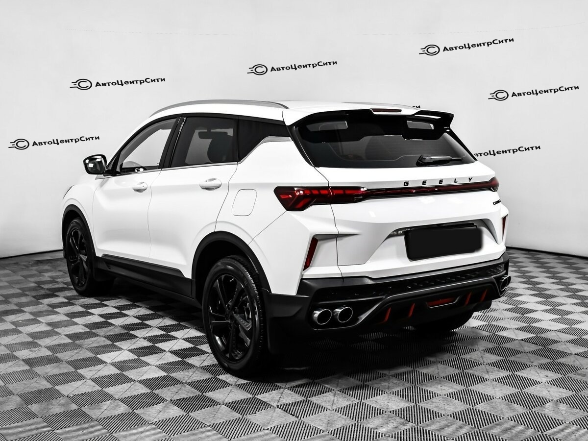 Geely Coolray с пробегом — 2023 год. Фото: #6