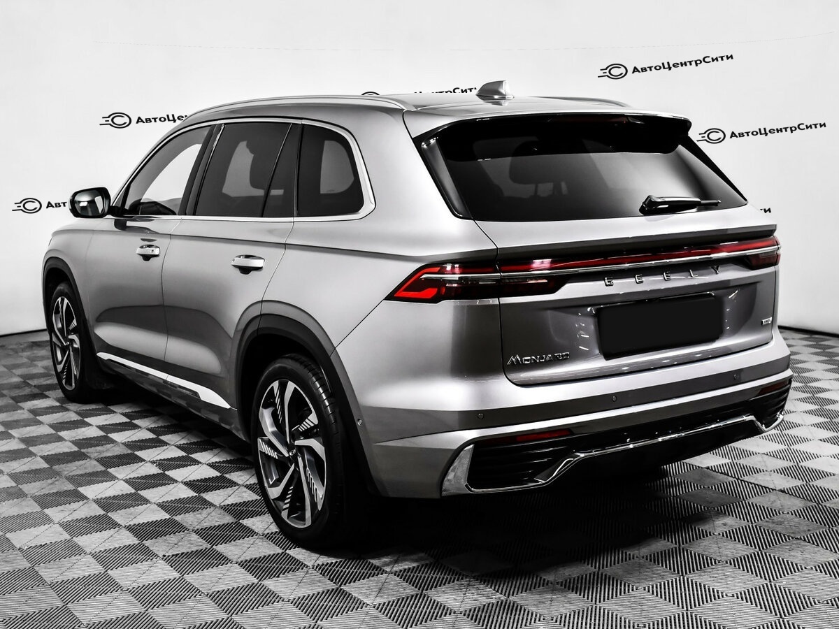 Geely Monjaro с пробегом — 2023 год. Фото: #4