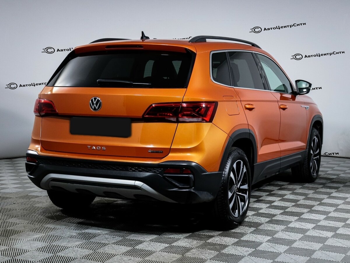 Volkswagen Taos с пробегом — 2021 год. Фото: #3