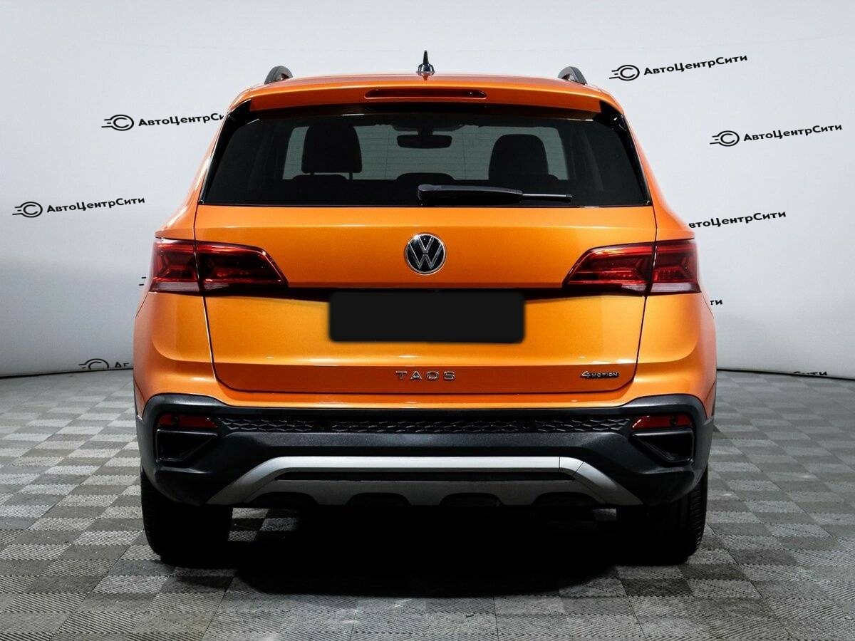 Volkswagen Taos с пробегом — 2021 год. Фото: #4