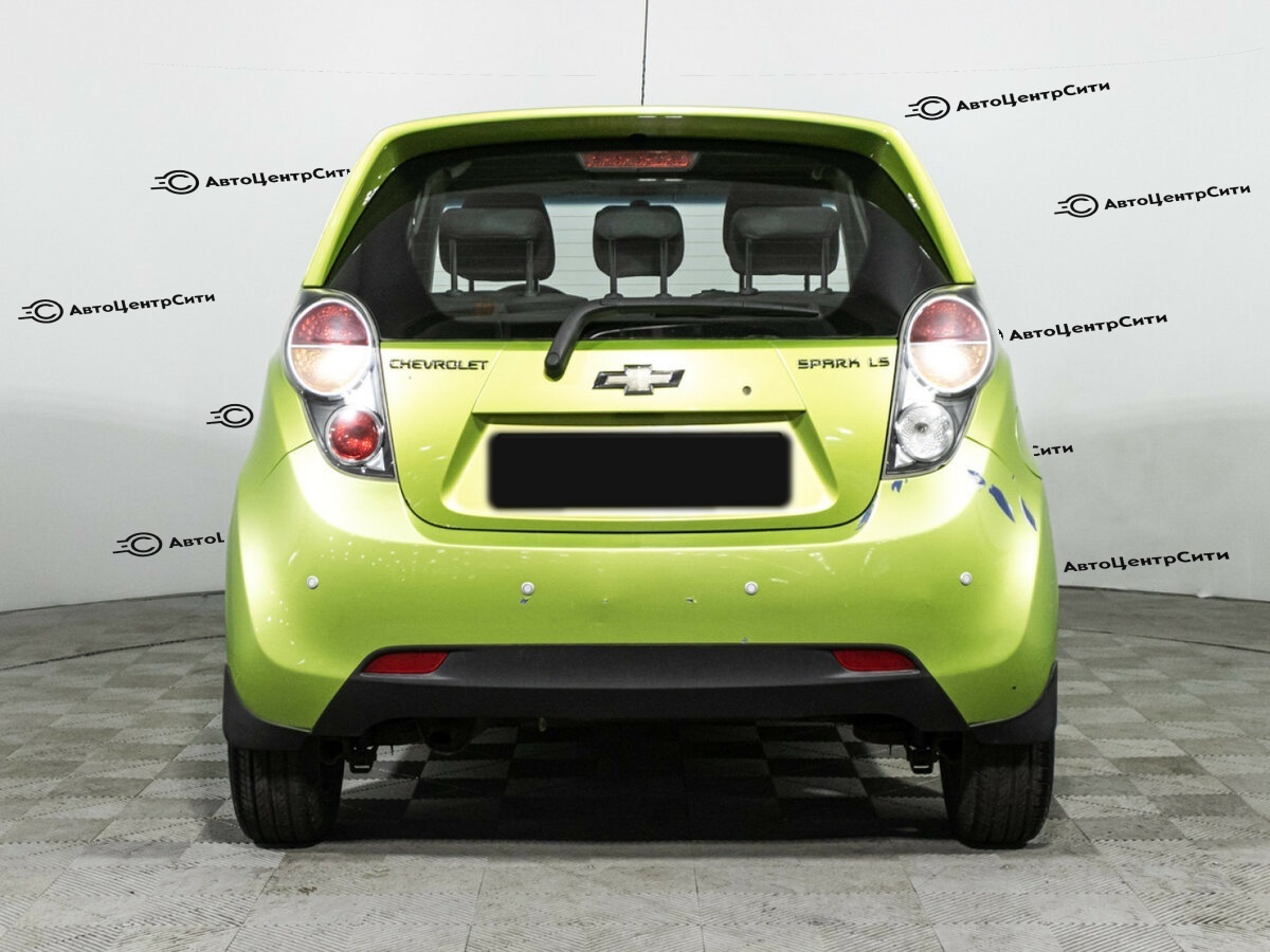 Chevrolet Spark с пробегом — 2012 год. Фото: #5