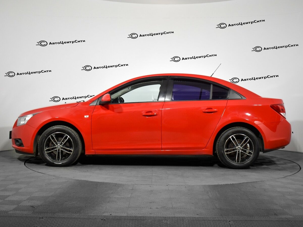 Chevrolet Cruze с пробегом — 2012 год. Фото: #7