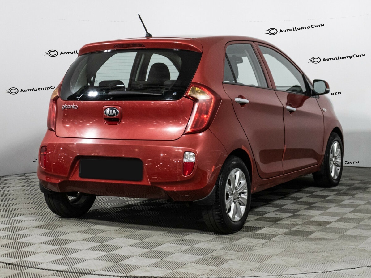 Kia Picanto с пробегом — 2014 год. Фото: #4