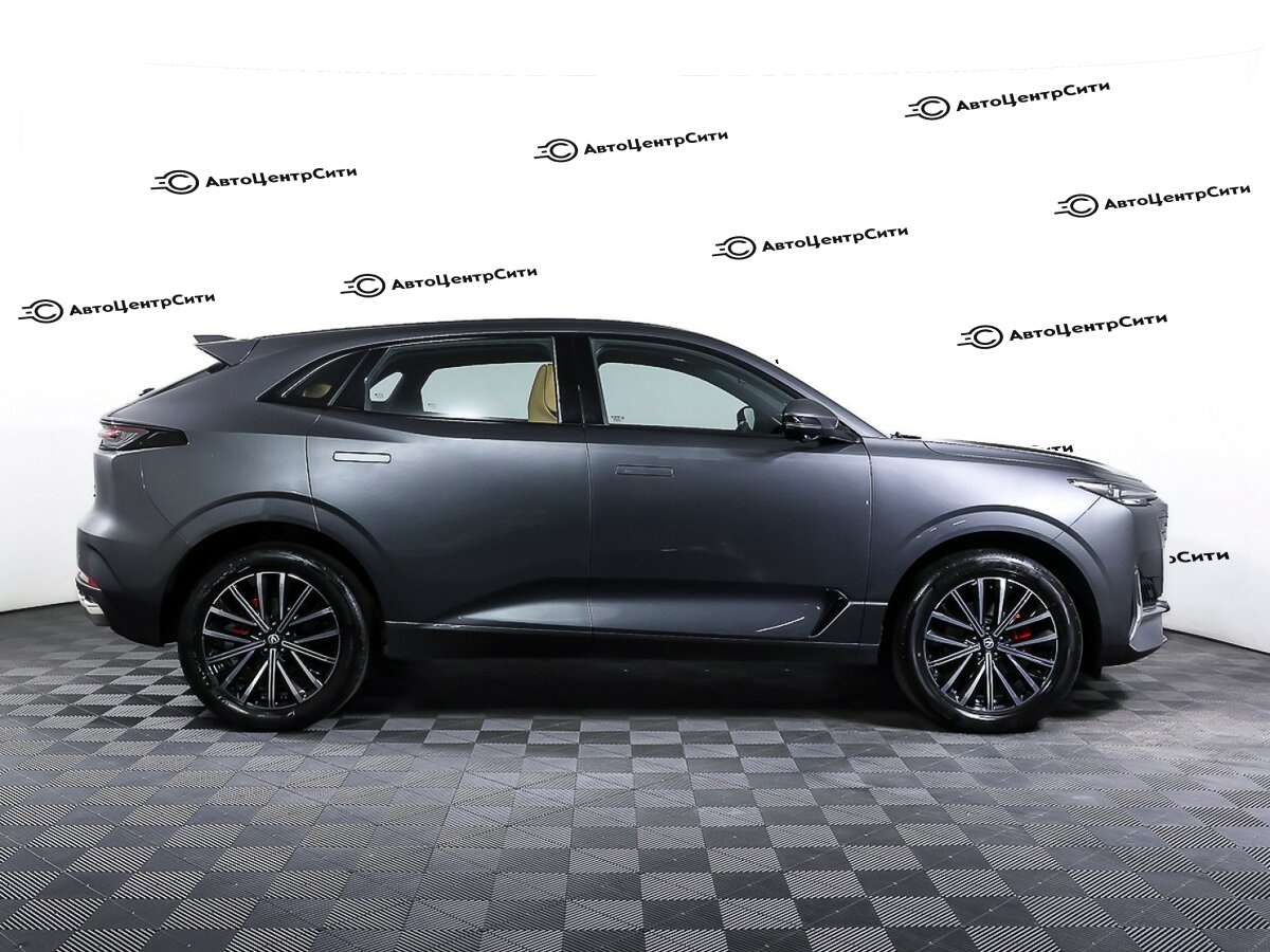 Changan UNI-K с пробегом — 2023 год. Фото: #3