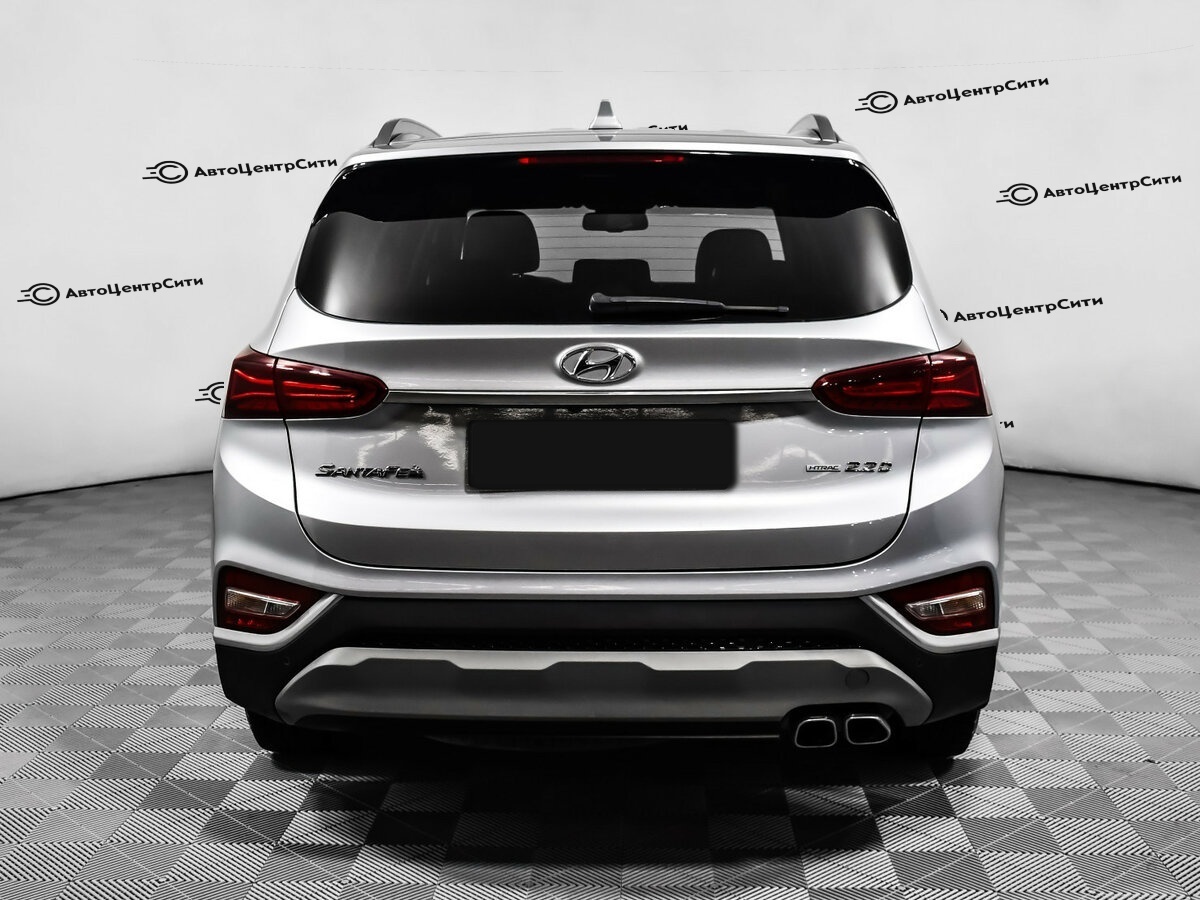 Hyundai Santa Fe с пробегом — 2018 год. Фото: #5