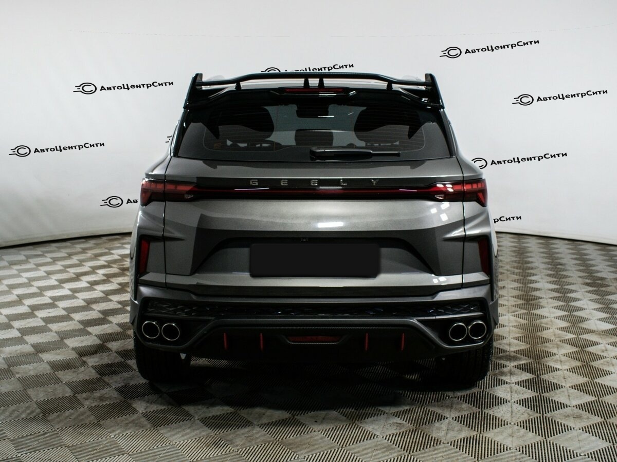 Geely Coolray с пробегом — 2023 год. Фото: #4