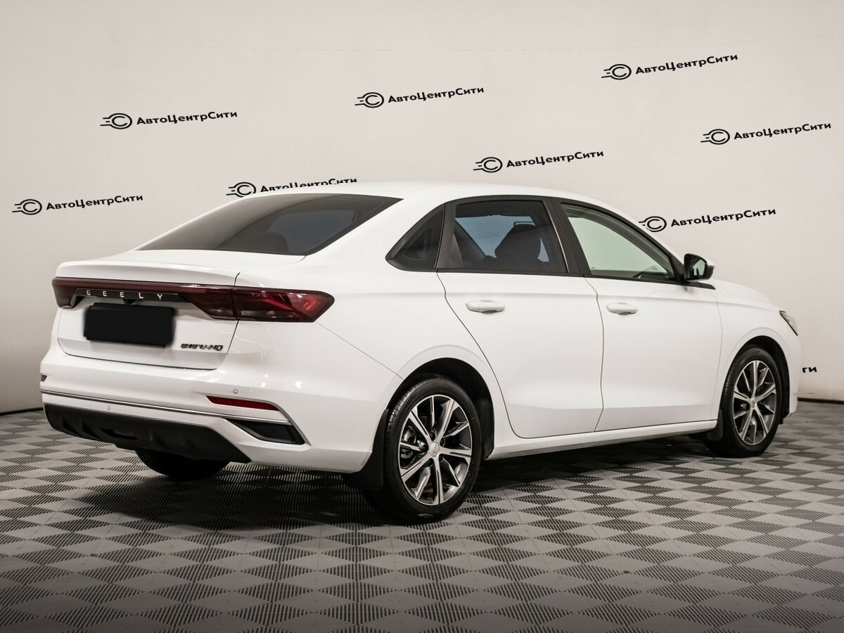 Geely Emgrand с пробегом — 2023 год. Фото: #3