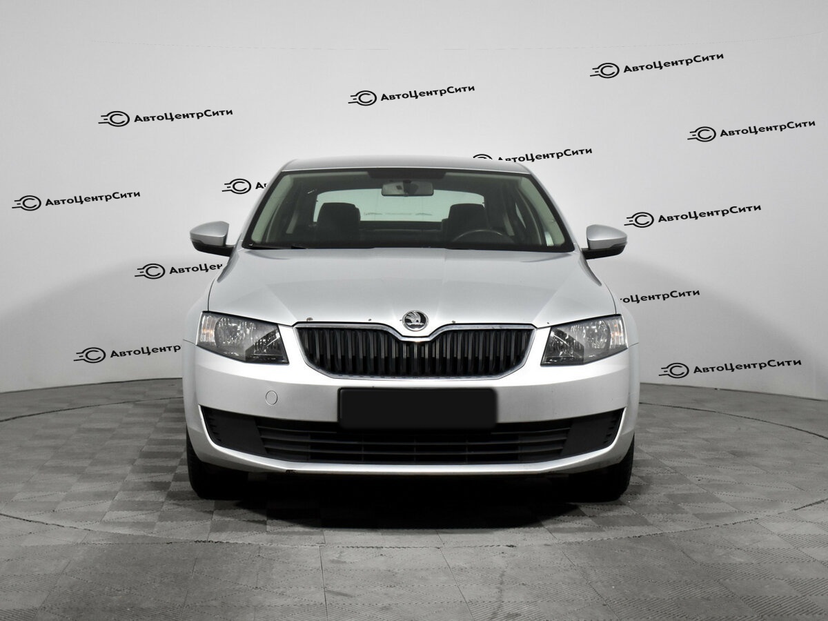 Skoda Octavia с пробегом — 2015 год. Фото: #1