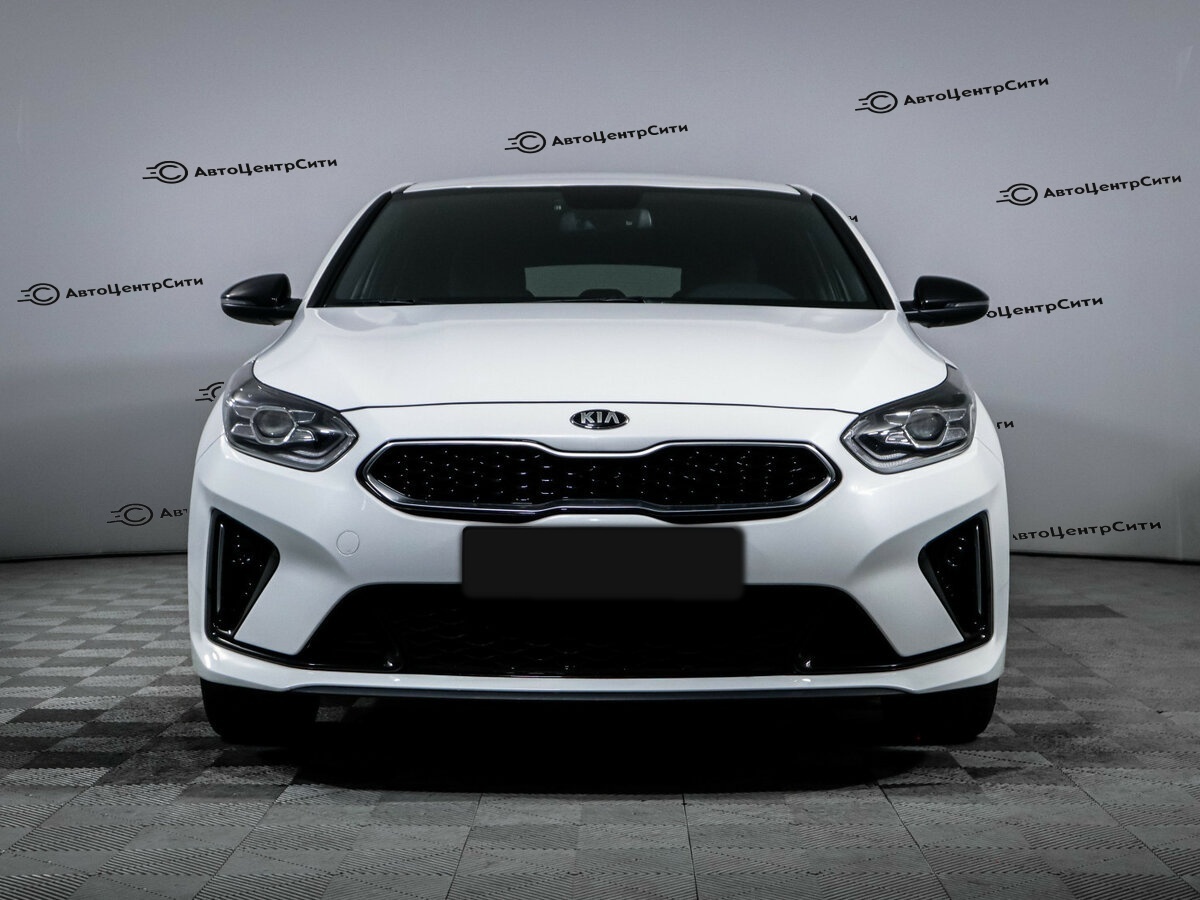 Kia Proceed с пробегом — 2021 год. Фото: #1