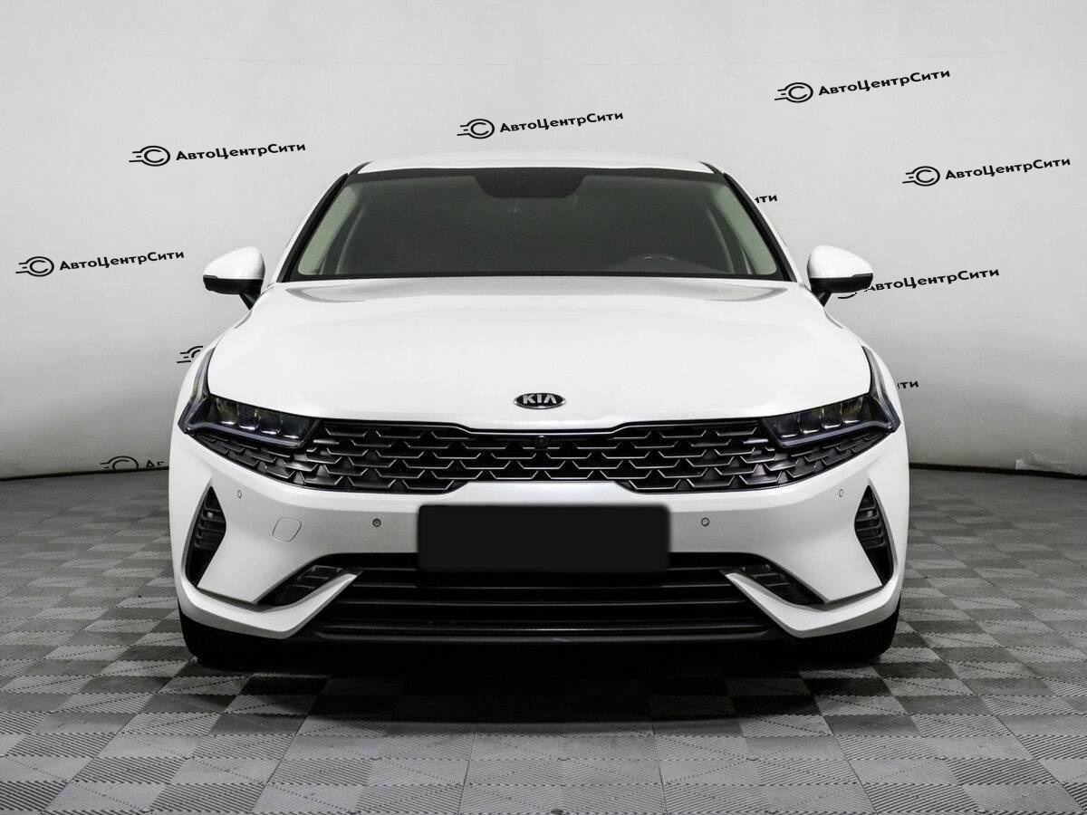 Kia K5 с пробегом — 2021 год. Фото: #1