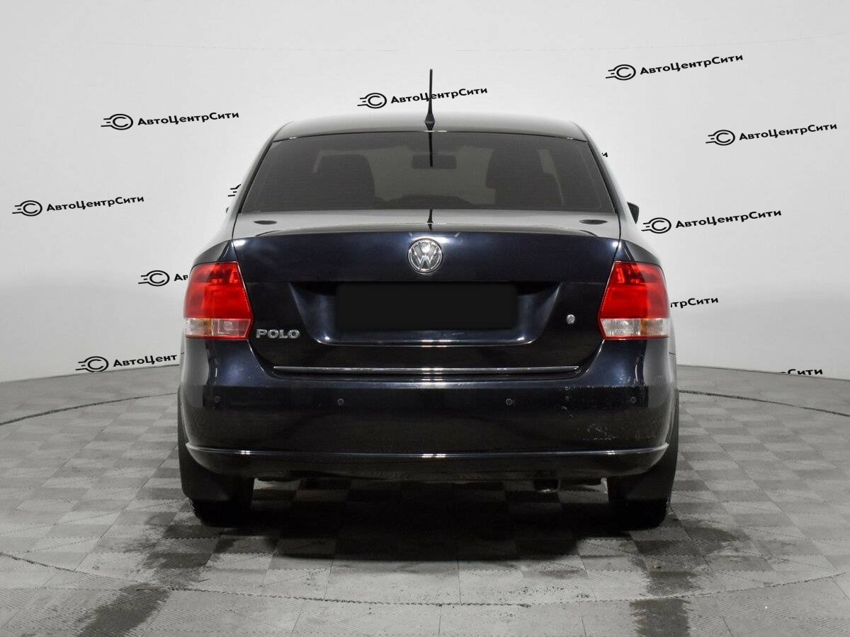 Volkswagen Polo с пробегом — 2013 год. Фото: #5