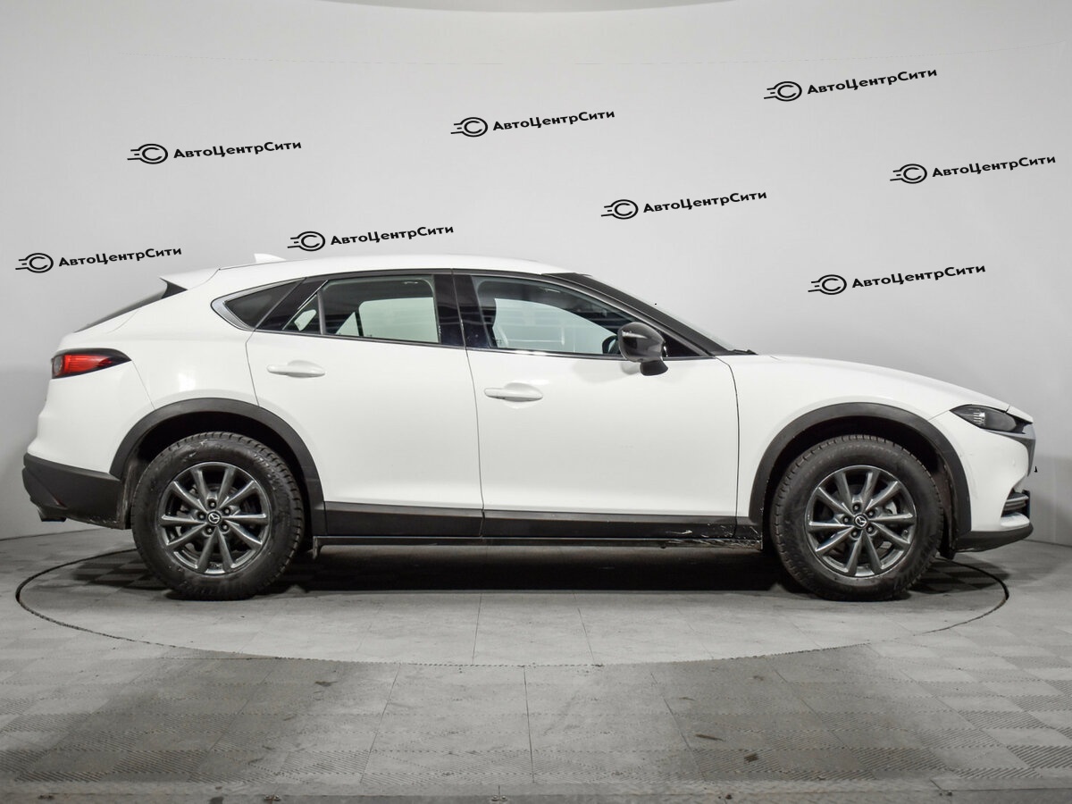 Mazda CX-4 с пробегом — 2022 год. Фото: #3