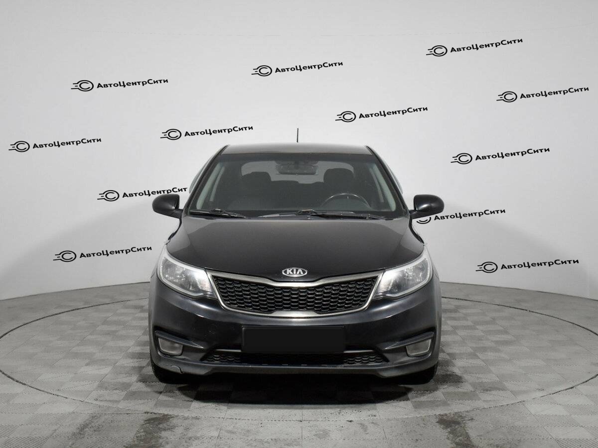 Kia Rio с пробегом — 2016 год. Фото: #1