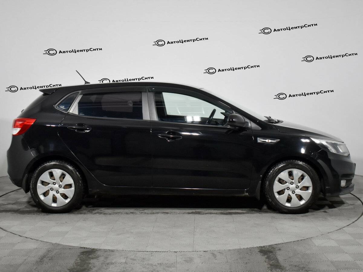 Kia Rio с пробегом — 2016 год. Фото: #3