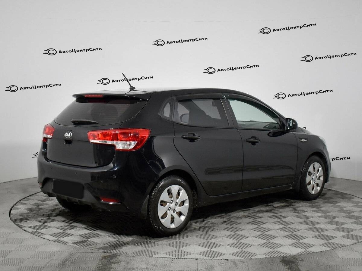 Kia Rio с пробегом — 2016 год. Фото: #4