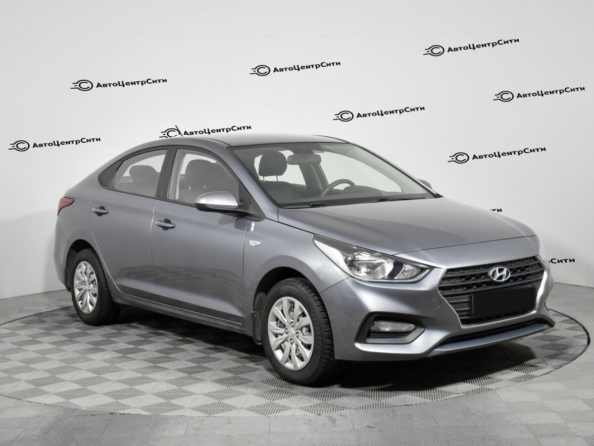 Hyundai Solaris с пробегом — 2017 год. Фото: #2