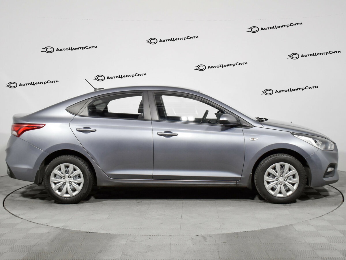 Hyundai Solaris с пробегом — 2017 год. Фото: #3