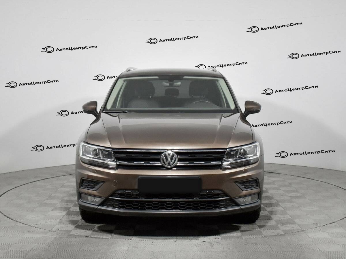 Volkswagen Tiguan с пробегом — 2018 год. Фото: #1