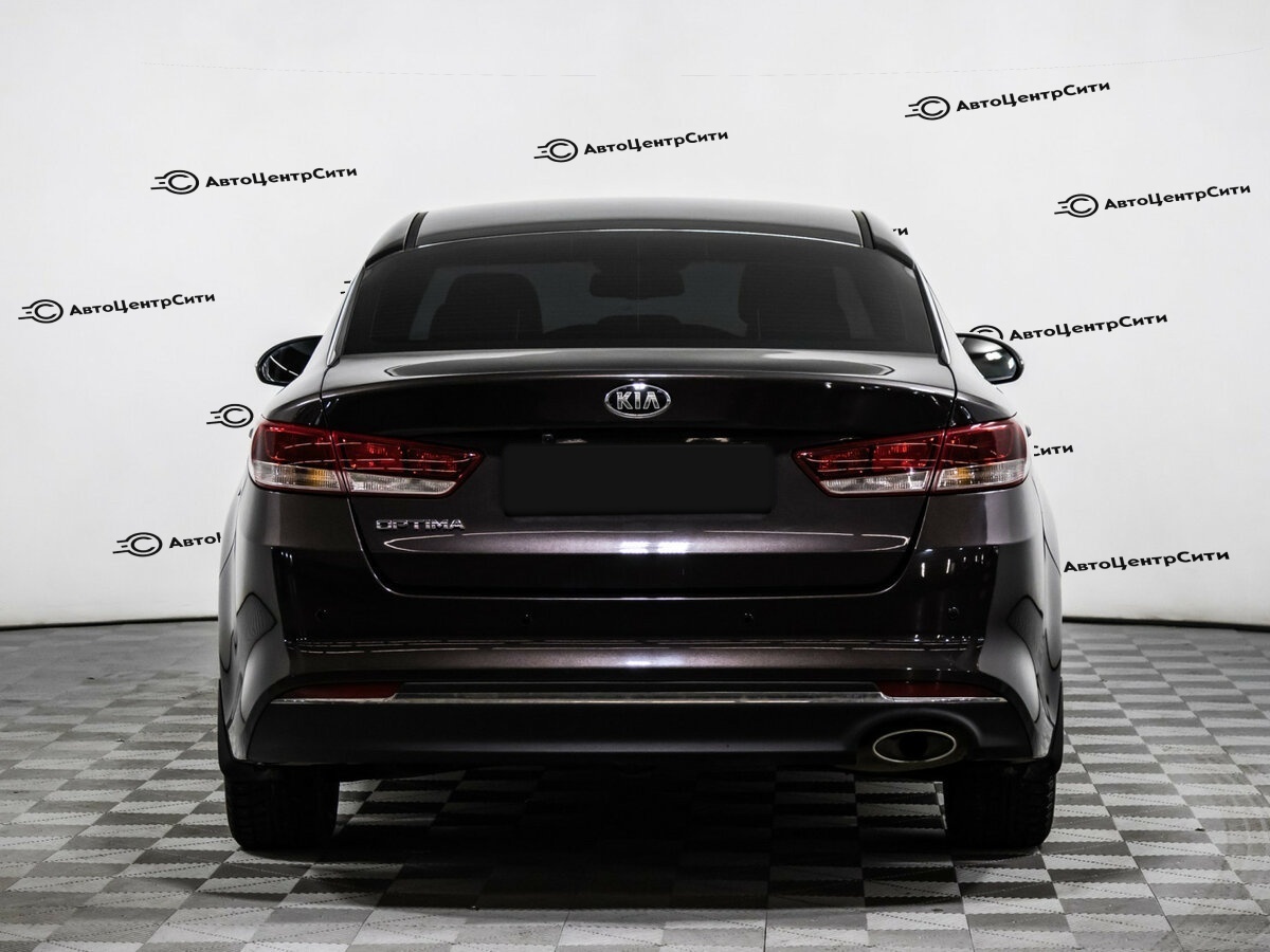 Kia Optima с пробегом — 2016 год. Фото: #4