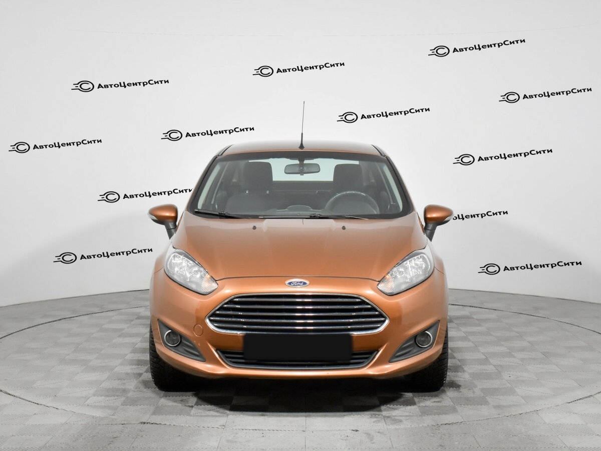 Ford Fiesta с пробегом — 2016 год. Фото: #1