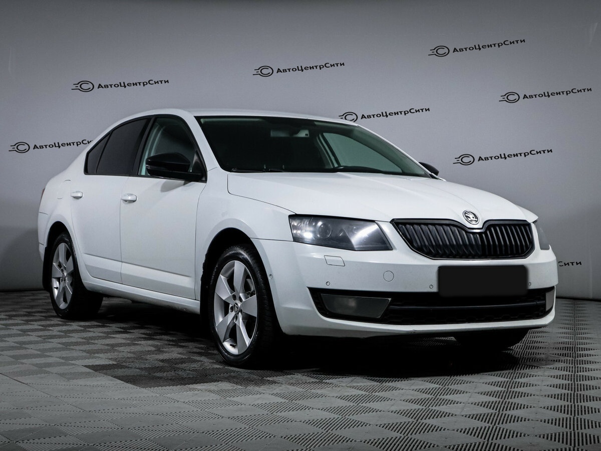 Skoda Octavia с пробегом — 2015 год. Фото: #2