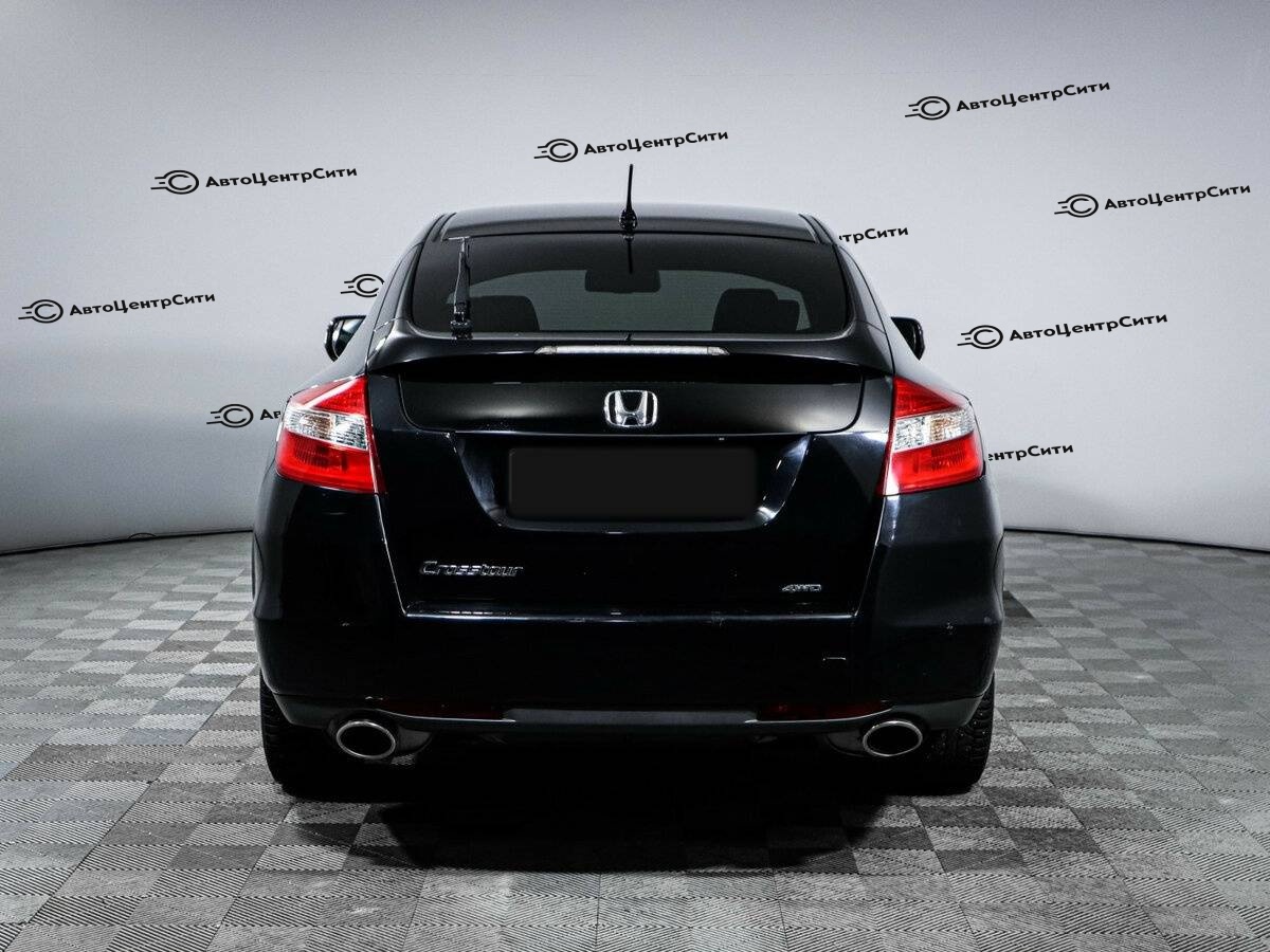 Honda Crosstour с пробегом — 2012 год. Фото: #3