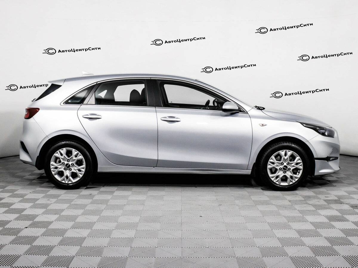 Kia Ceed с пробегом — 2022 год. Фото: #3