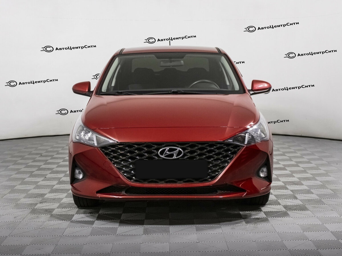 Hyundai Solaris с пробегом — 2021 год. Фото: #1