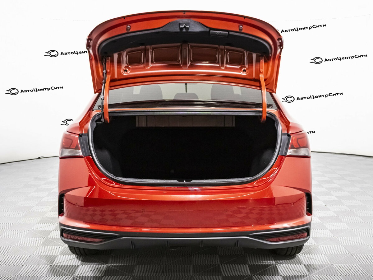 Hyundai Solaris с пробегом — 2021 год. Фото: #15