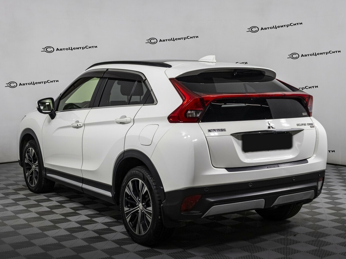Mitsubishi Eclipse Cross с пробегом — 2018 год. Фото: #5
