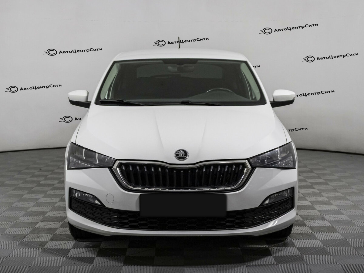 Skoda Rapid с пробегом — 2021 год. Фото: #1