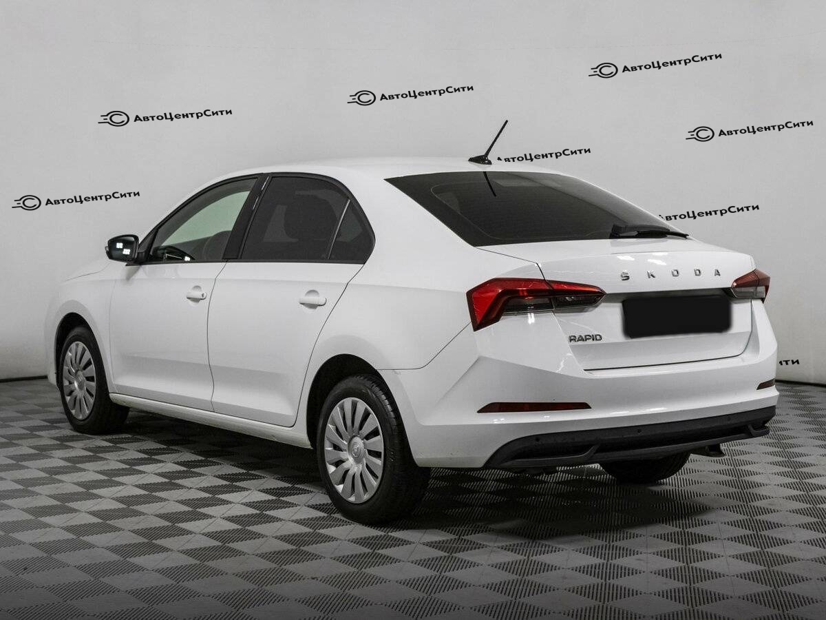 Skoda Rapid с пробегом — 2021 год. Фото: #5
