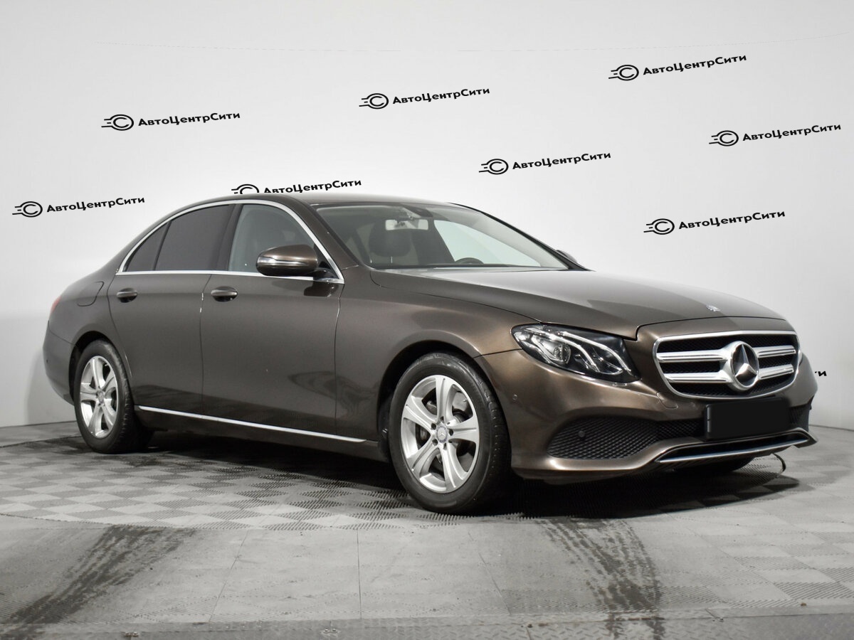 Mercedes-Benz E-Класс с пробегом — 2016 год. Фото: #2