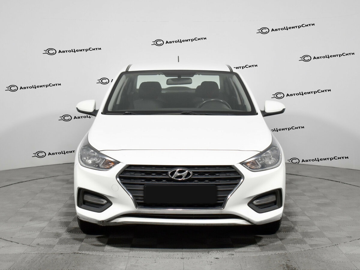 Hyundai Solaris с пробегом — 2018 год. Фото: #1
