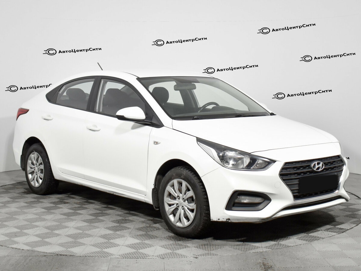 Hyundai Solaris с пробегом — 2018 год. Фото: #2
