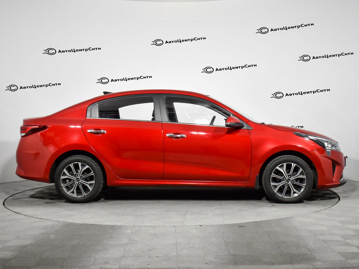 Kia Rio с пробегом — 2020 год. Фото: #3