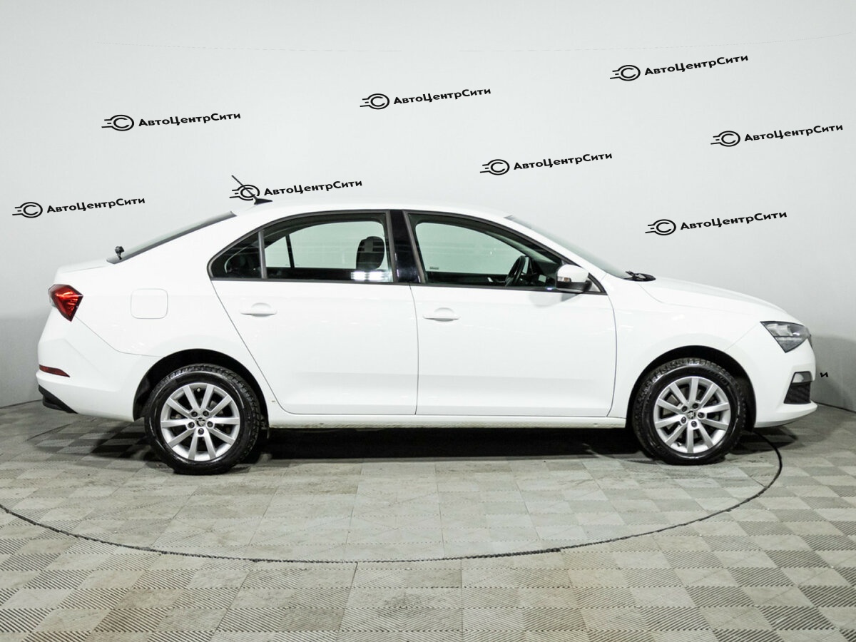 Skoda Rapid с пробегом — 2022 год. Фото: #3
