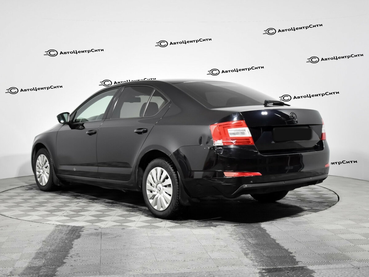 Skoda Octavia с пробегом — 2014 год. Фото: #6