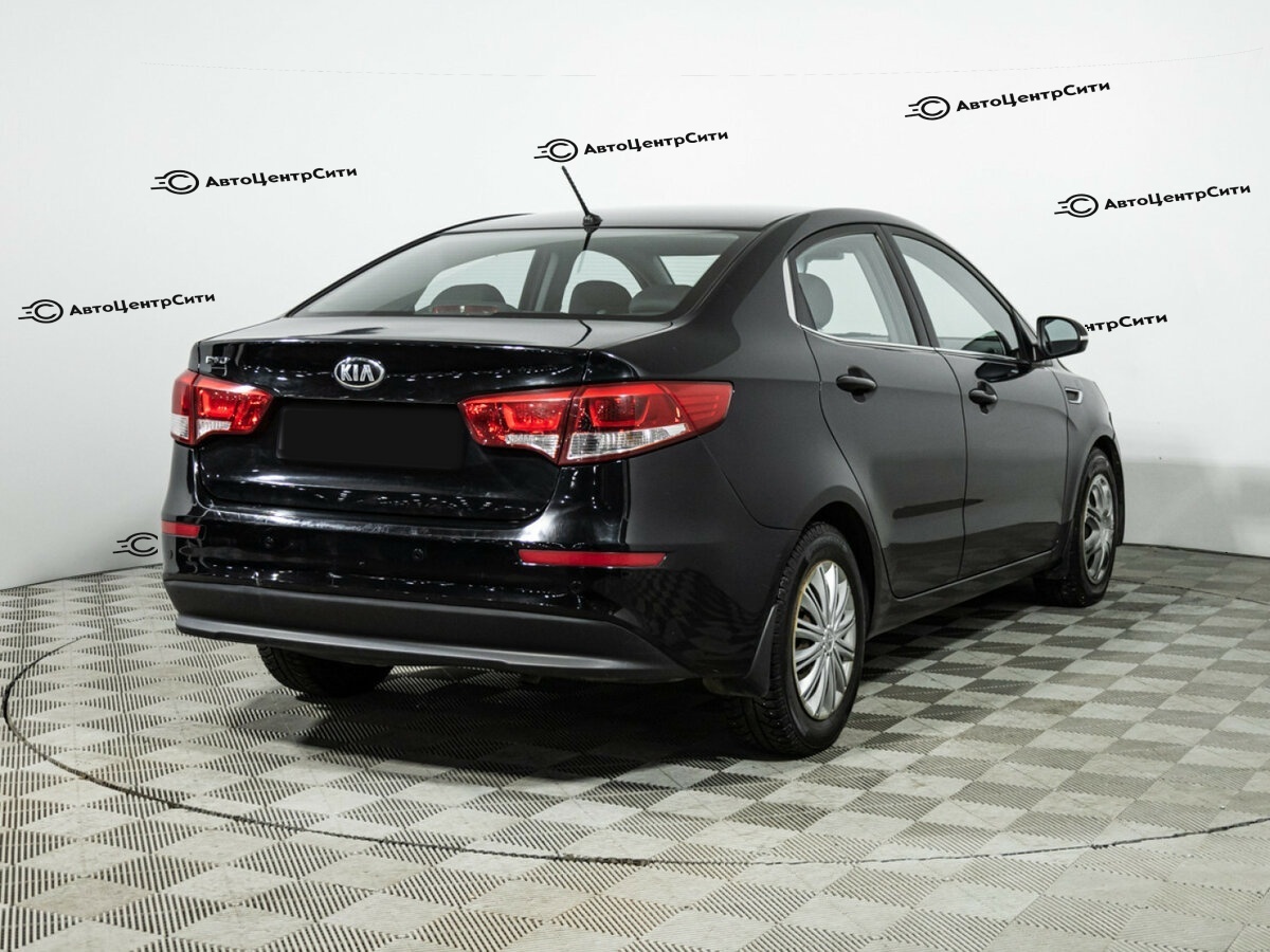 Kia Rio с пробегом — 2016 год. Фото: #4