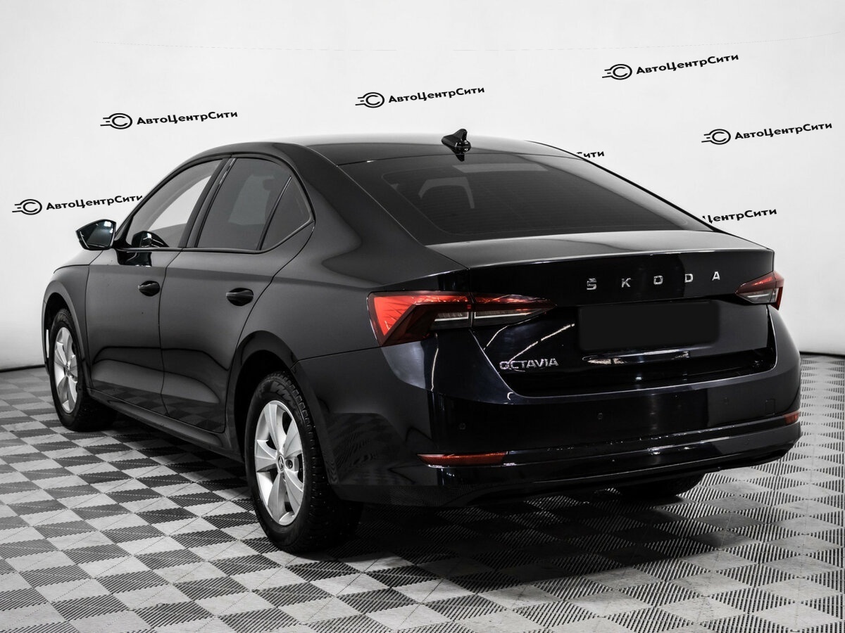 Skoda Octavia с пробегом — 2020 год. Фото: #6