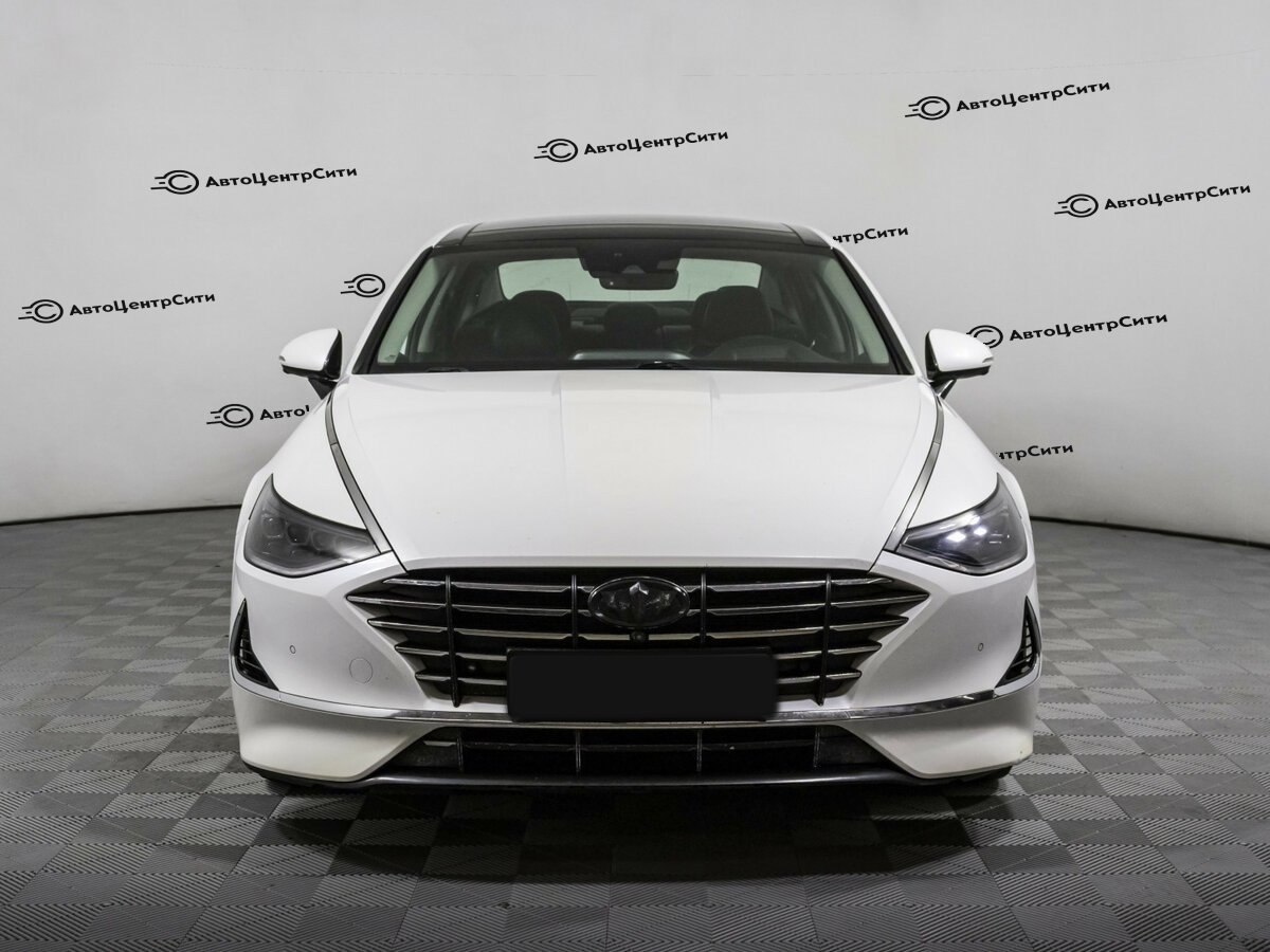 Hyundai Sonata с пробегом — 2019 год. Фото: #1