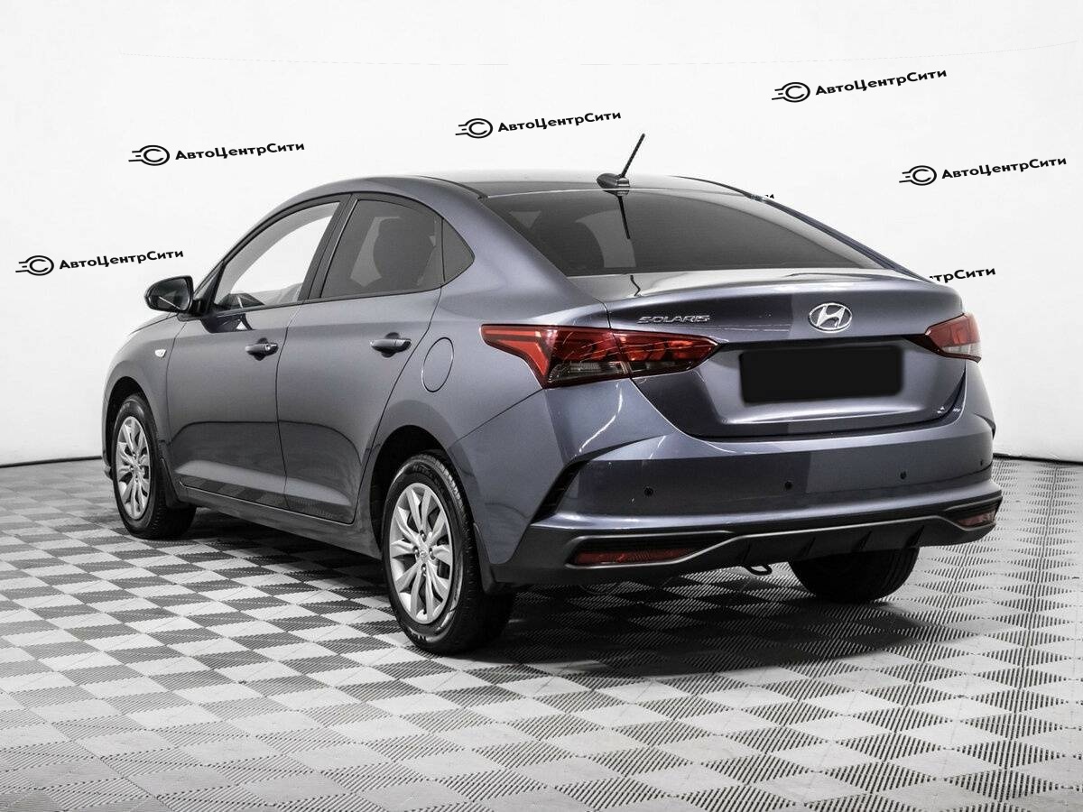 Hyundai Solaris с пробегом — 2021 год. Фото: #6