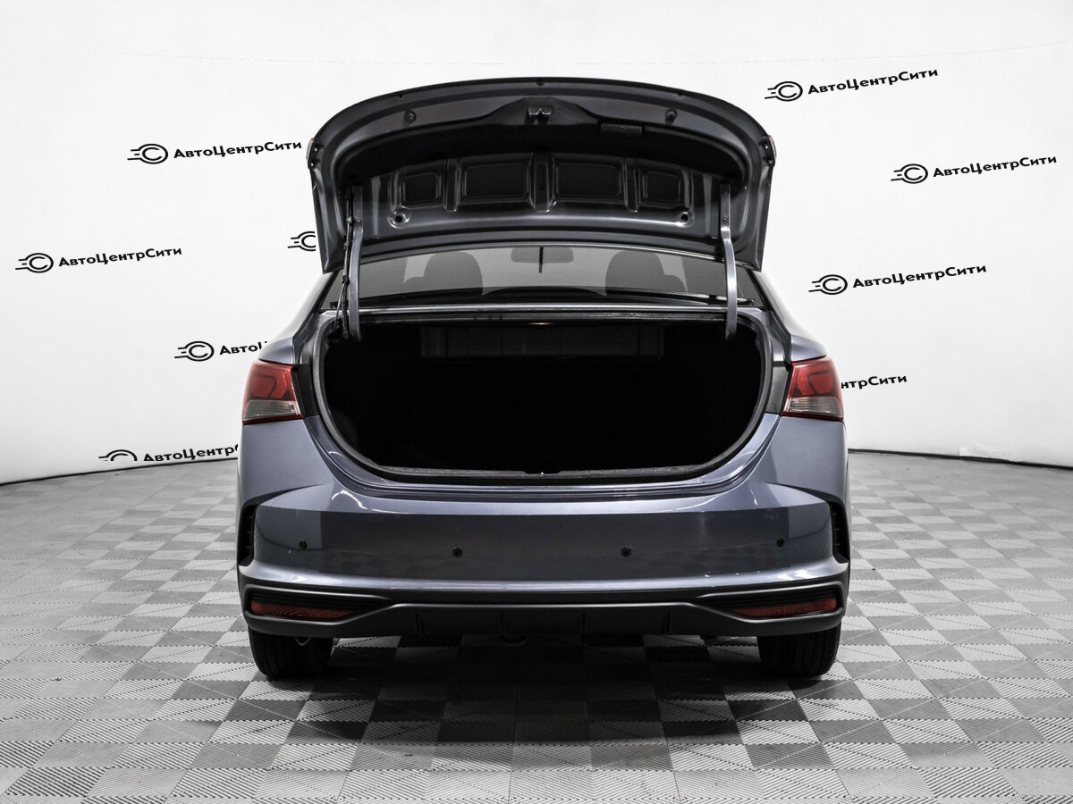 Hyundai Solaris с пробегом — 2021 год. Фото: #13