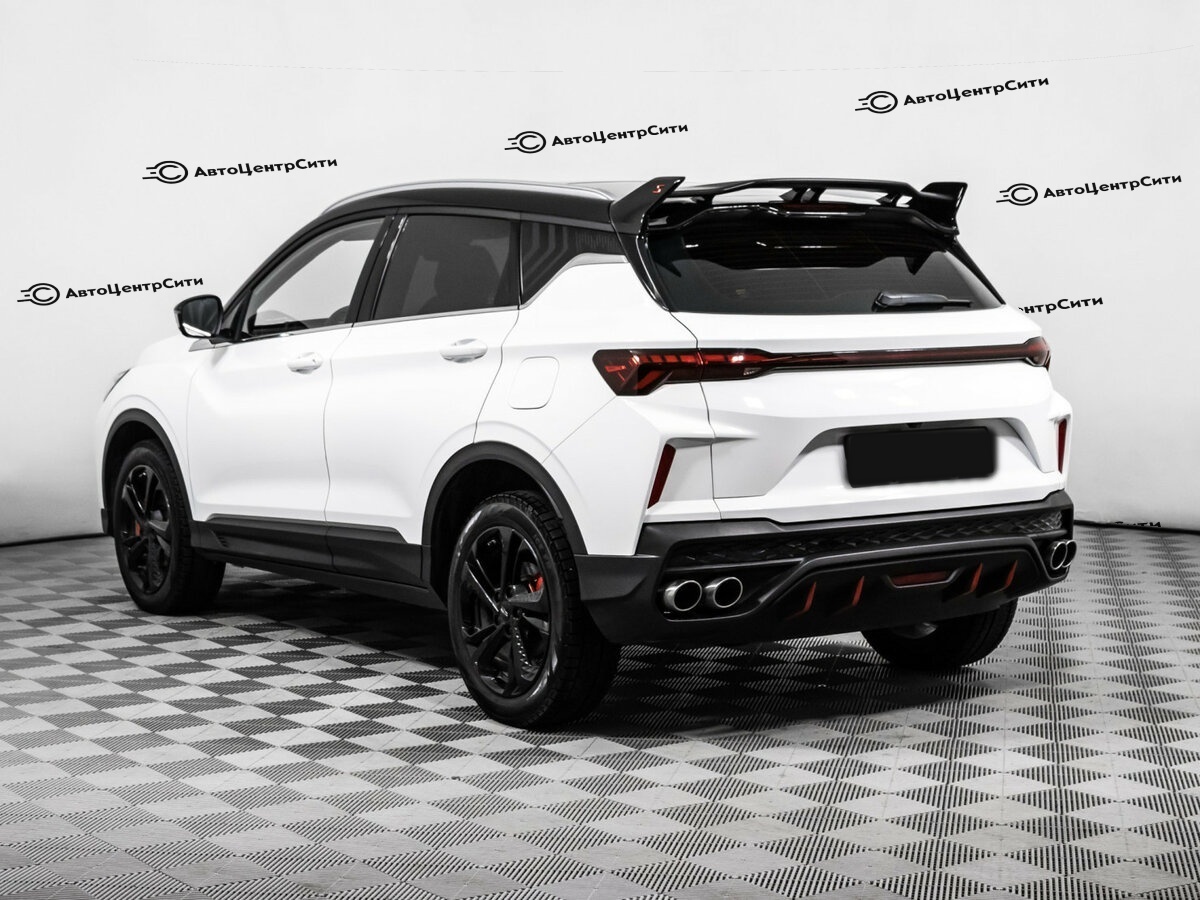 Geely Coolray с пробегом — 2023 год. Фото: #5