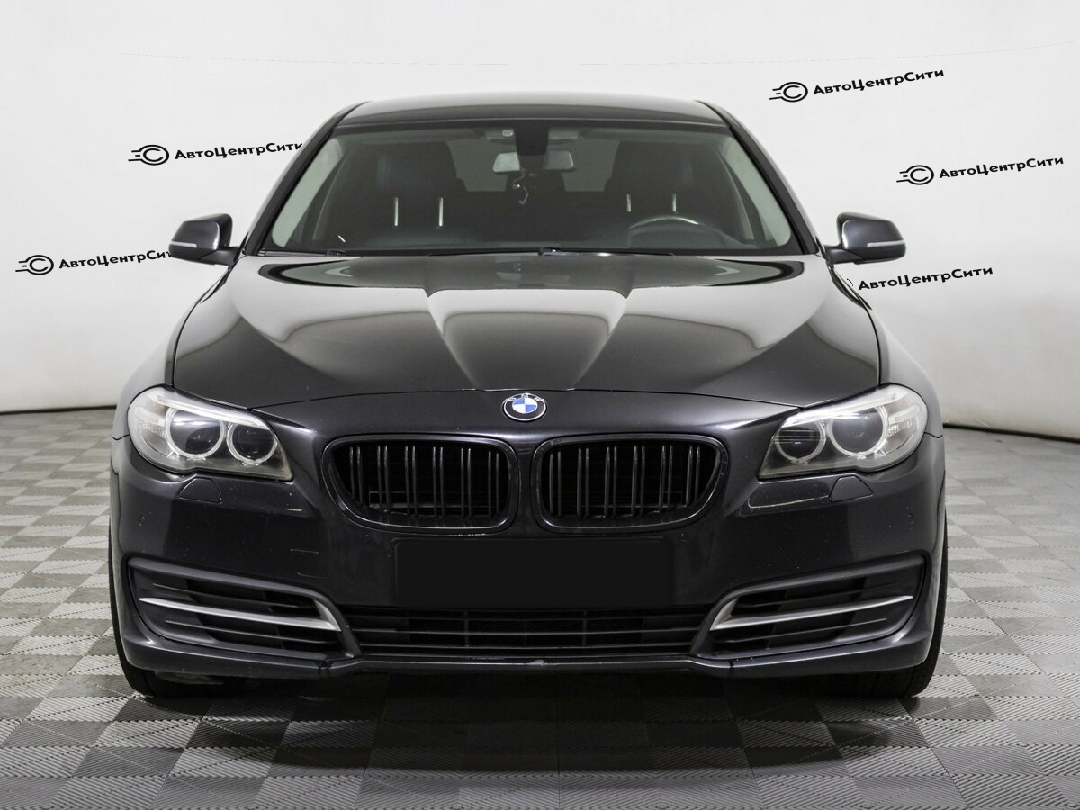 BMW 5 серии с пробегом — 2015 год. Фото: #1