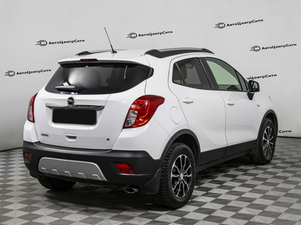 Opel Mokka с пробегом — 2013 год. Фото: #3