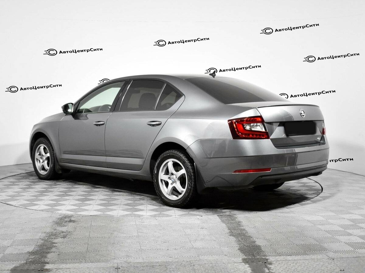 Skoda Octavia с пробегом — 2020 год. Фото: #6