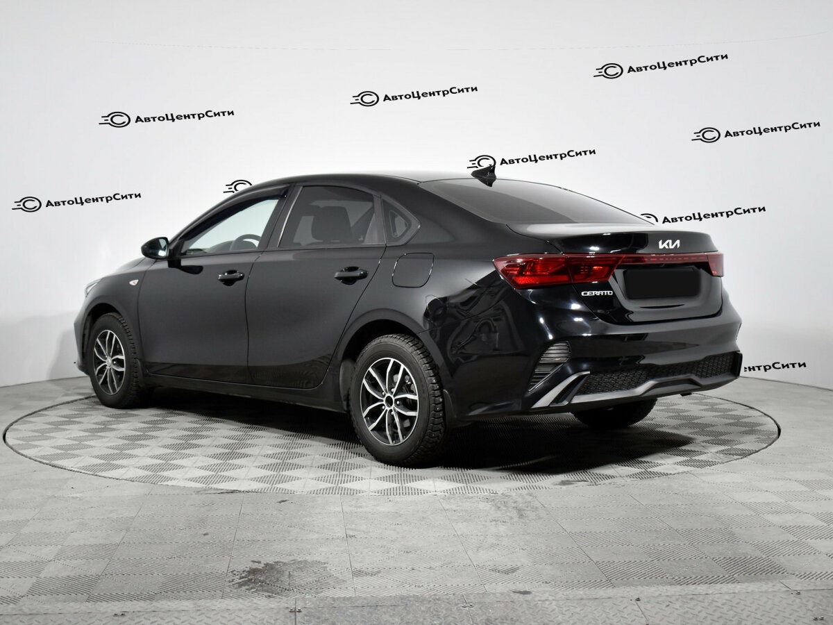Kia Cerato с пробегом — 2022 год. Фото: #6