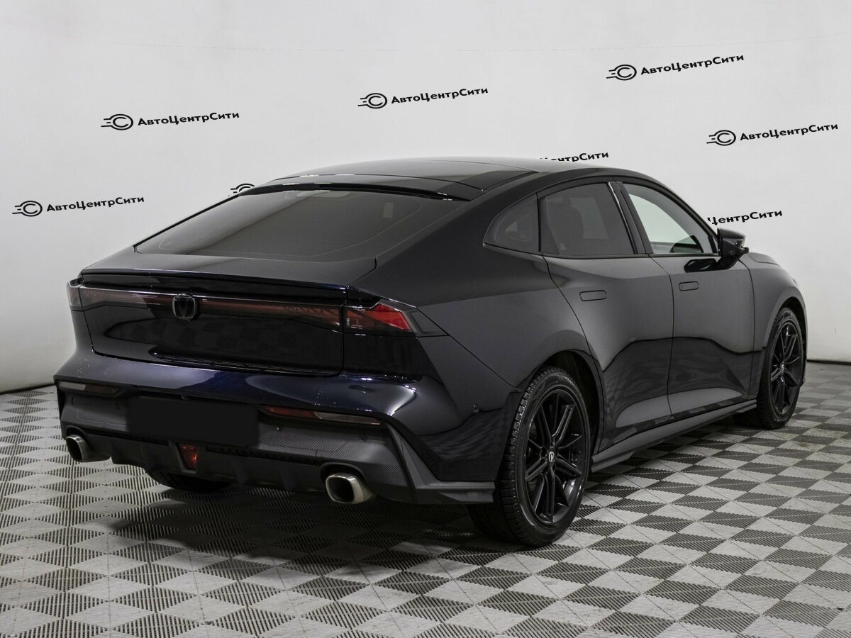 Changan UNI-V с пробегом — 2023 год. Фото: #4