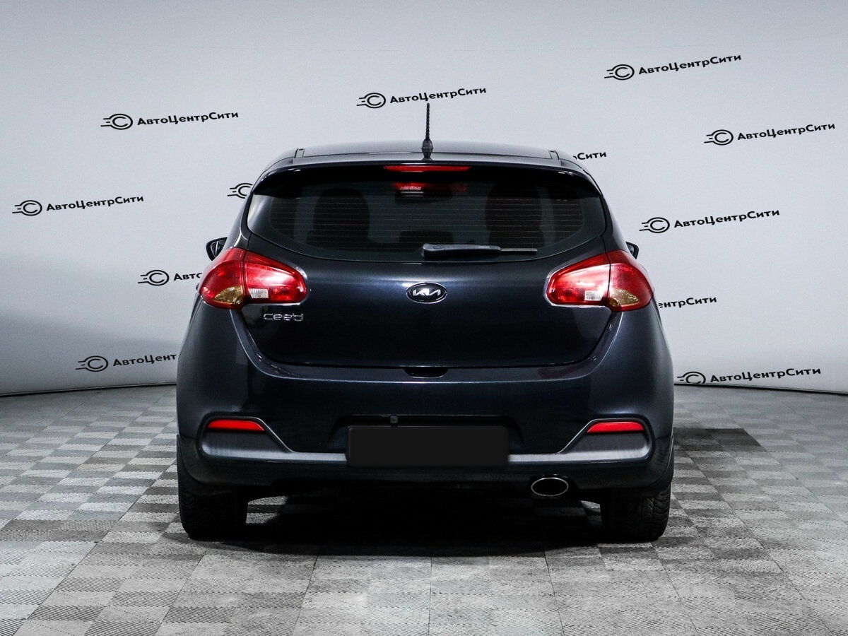 Kia Ceed с пробегом — 2015 год. Фото: #4